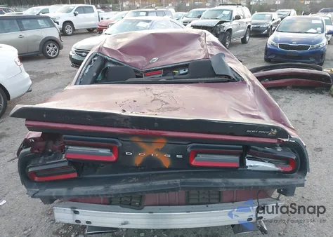 2022 Dodge Challenger R/T Scat Pack z USA, uszkodzony, nr VIN 2C3CDZFJ0NH165060